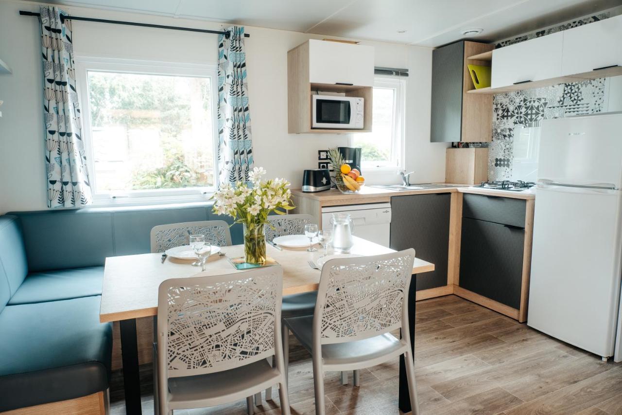 Mobil Home Xxl 4 Chambres - Camping Le Giessen Bassemberg Eksteriør bilde